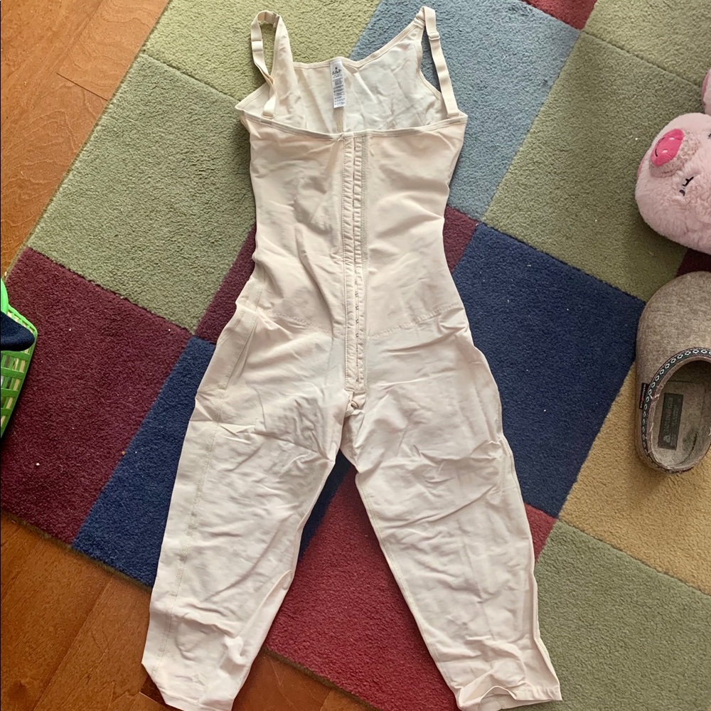 Braless Bodysuit Girdle, Nude, Medium